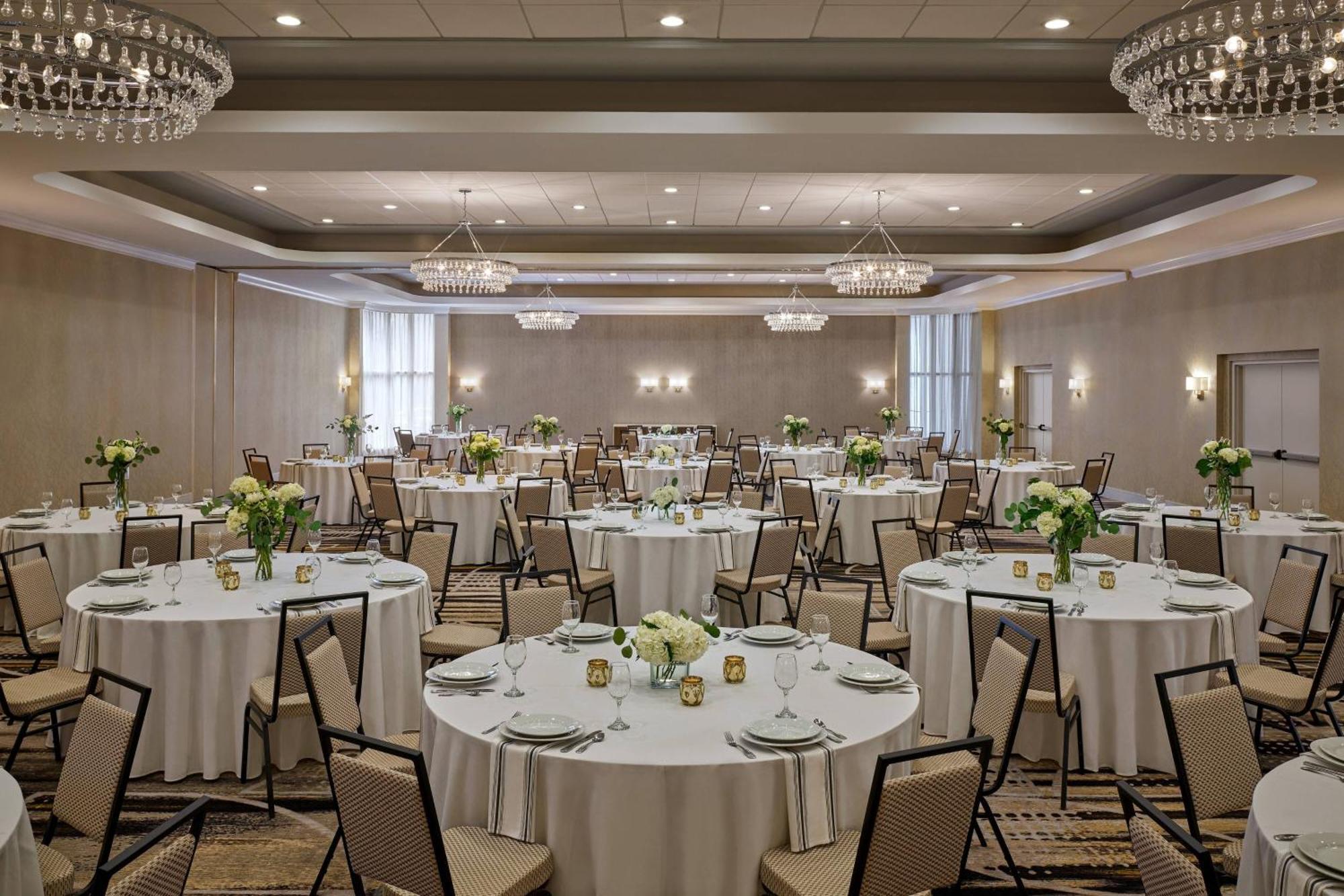 Delta Hotels By Marriott Chicago Willowbrook Kültér fotó